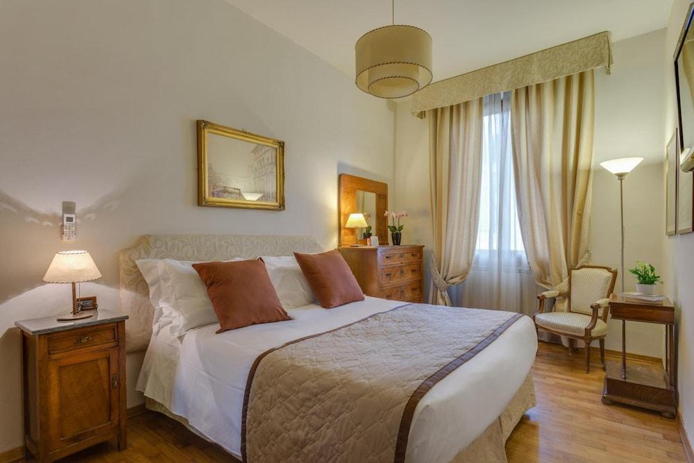 Locanda Dei Guelfi Bed & Breakfast Florence Exterior photo